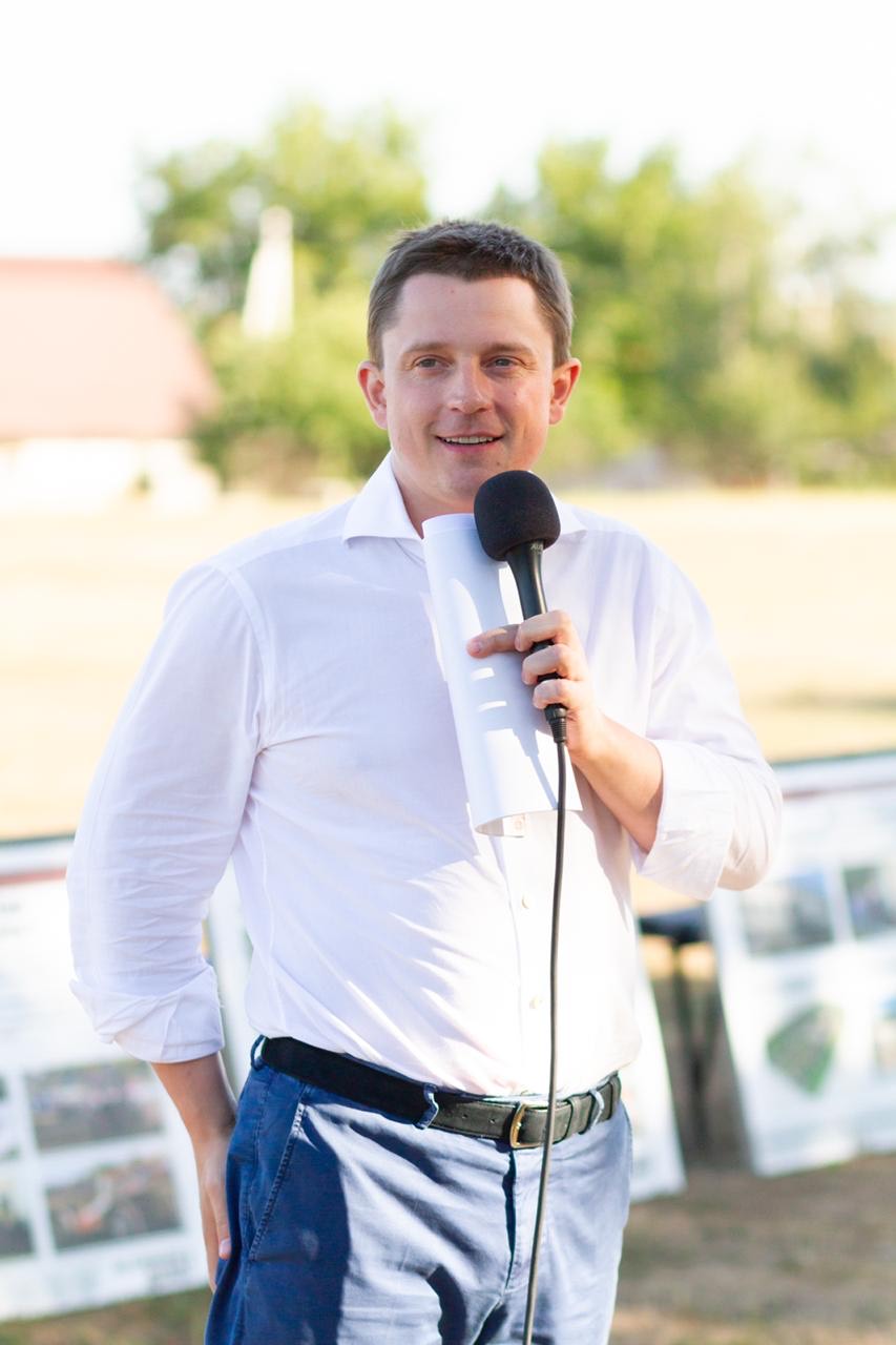 Довгий Олесь Станиславович