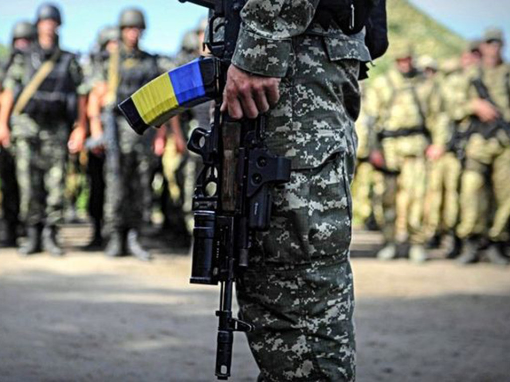 «Правильная экономия»: почему Украина нуждается в контрактной армии