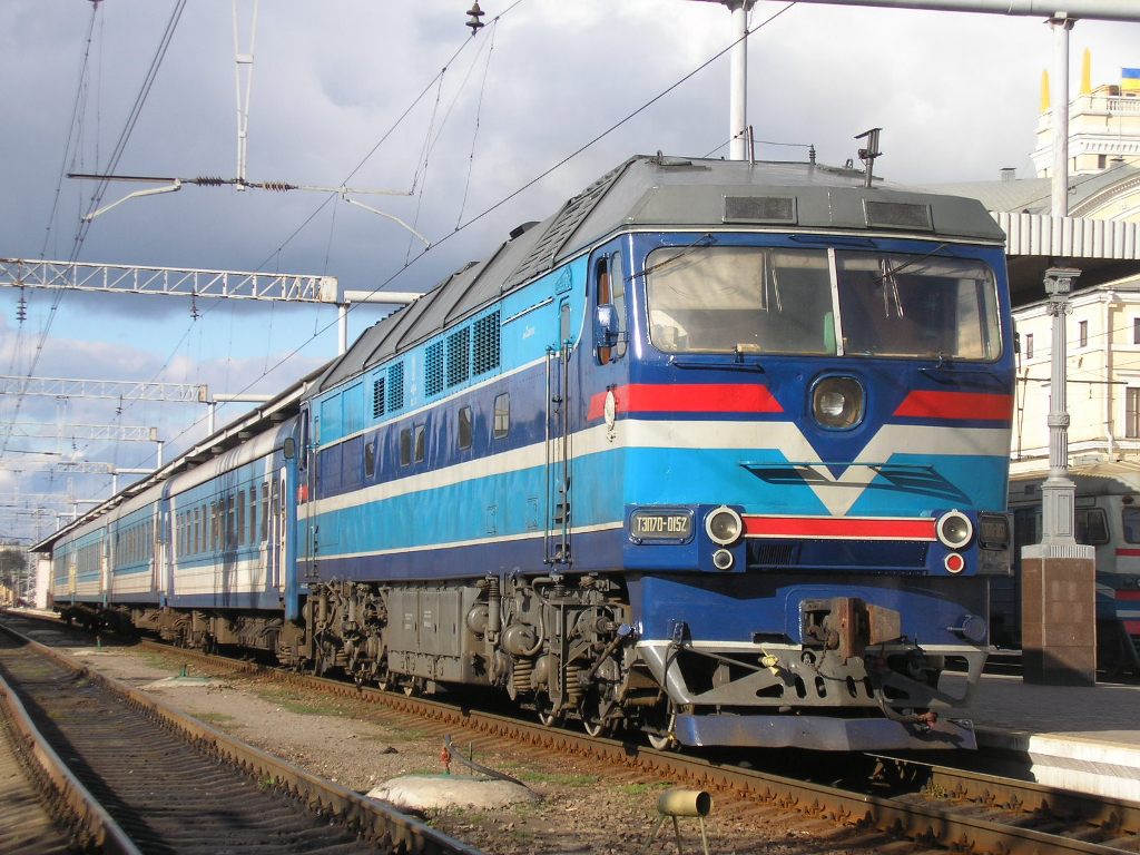В Одесской области винничанин лег под поезд