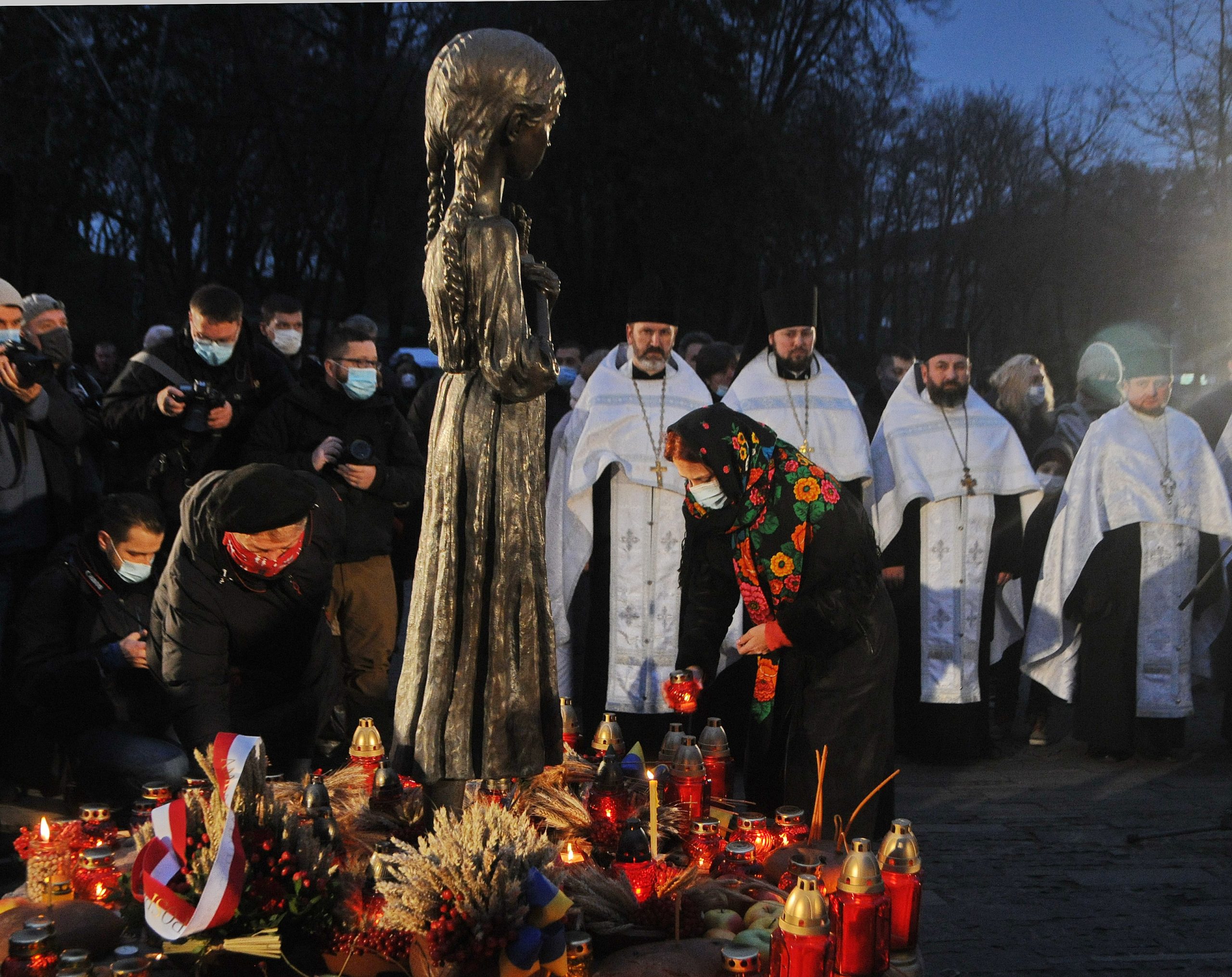 В Украине чтят память жертв Голодомора