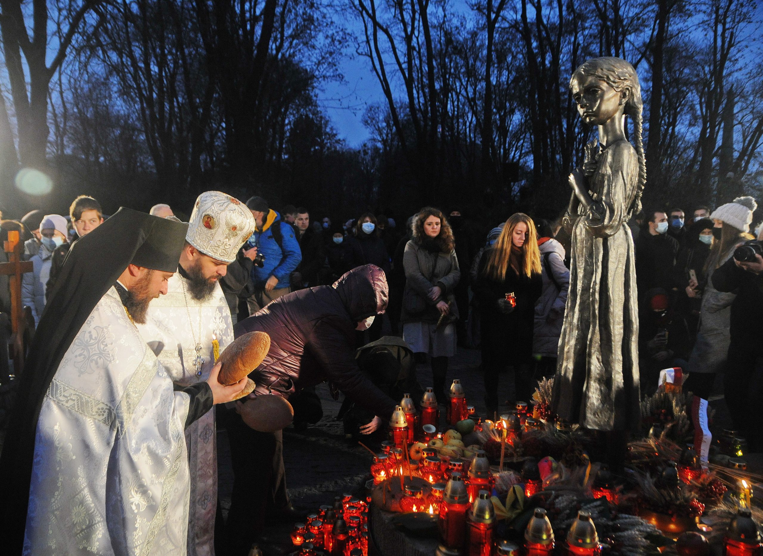 В Украине чтят память жертв Голодомора