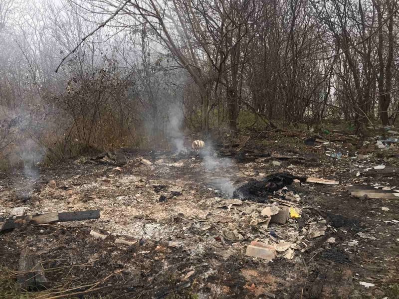 На Закарпатье сгорела деревянная постройка: на пепелище нашли труп