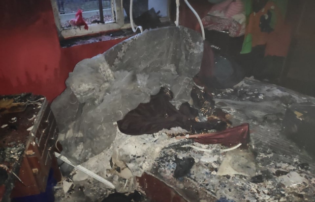 На Закарпатье дети включили обогреватель и устроили пожар в частном доме