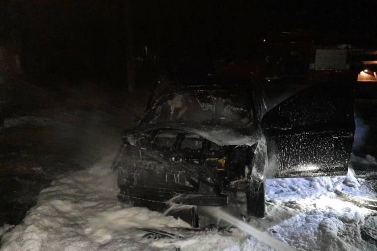 На Харьковщине ночью сгорел автомобиль Hyundai