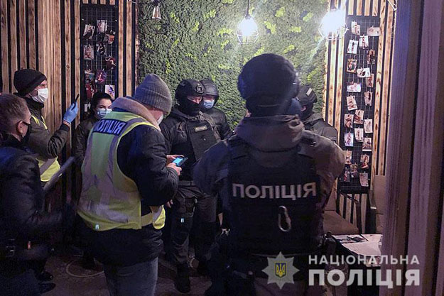 В Киеве разоблачили несколько борделей – полиция