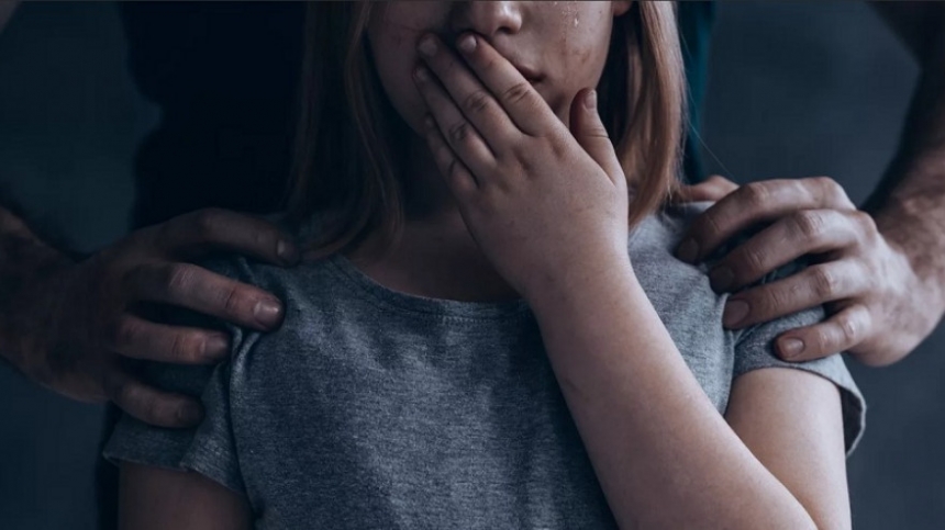 Жителя Киевщины подозревают в изнасиловании двух несовершеннолетних девочек