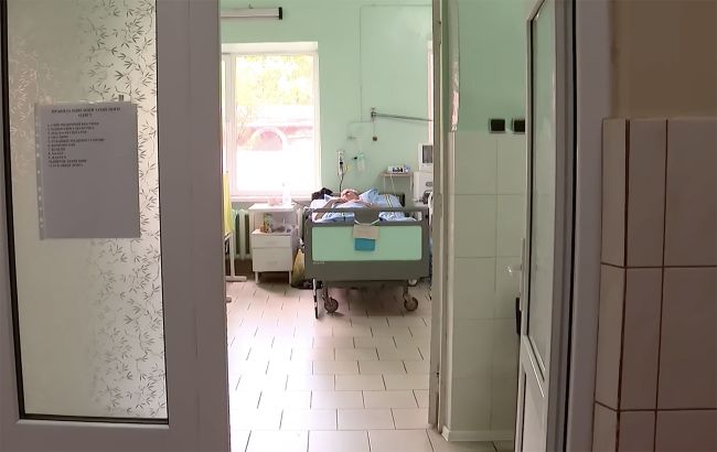 «Шансы выжить у одного из 10»: врачи рассказали об ужасах COVID-19 в Черновцах