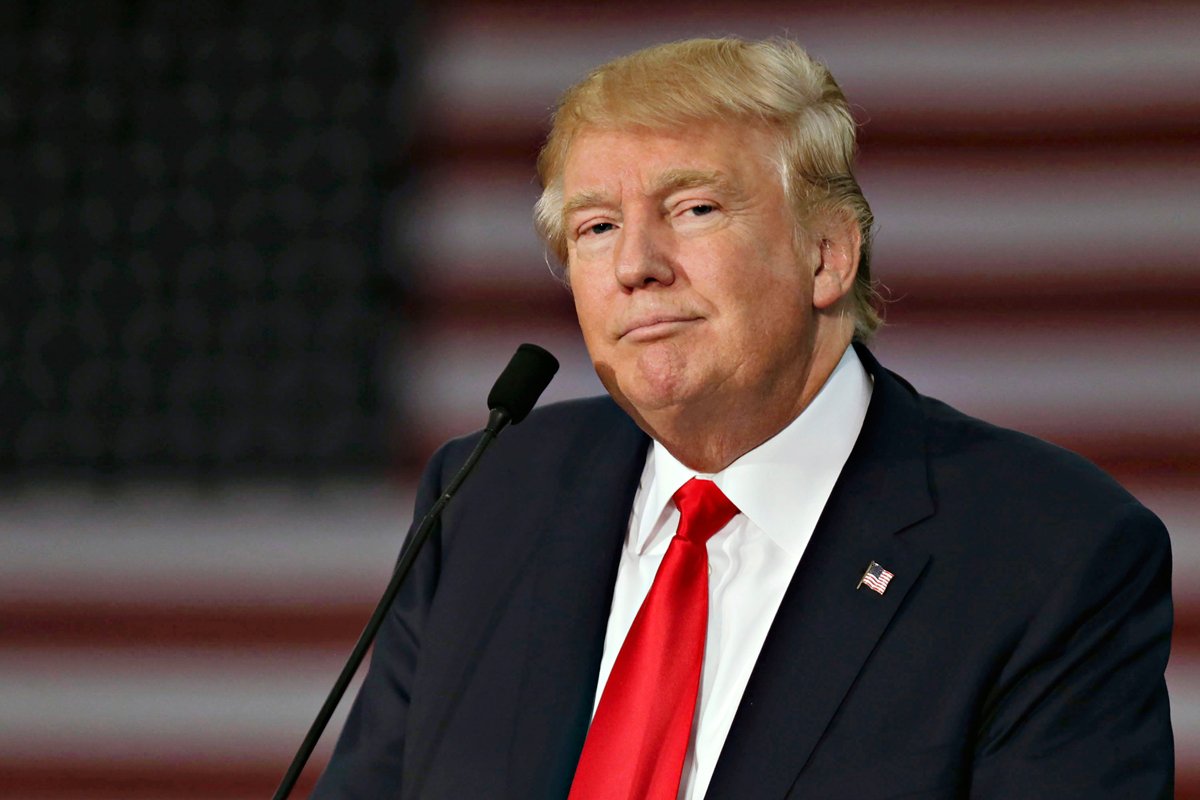 Трамп противоречиво отреагировал на признание Россией «ЛДНР»