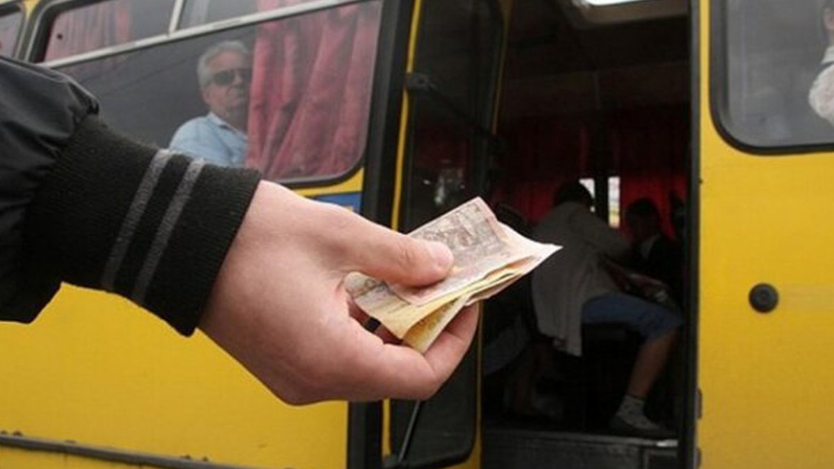 Во Львовской области проезд в маршрутках подорожал на 20%