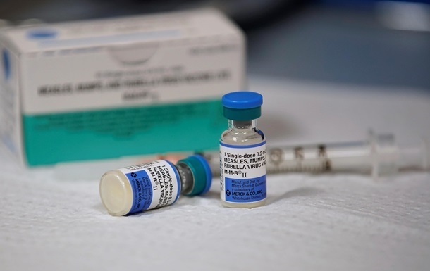 Украина подала заявку на закупку вакцины от коронавируса