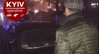 В Киеве задержали банду уличных воров в одном авто