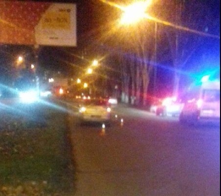 В Запорожье иномарка сбила двух подростков на пешеходном переходе &#8212; СМИ