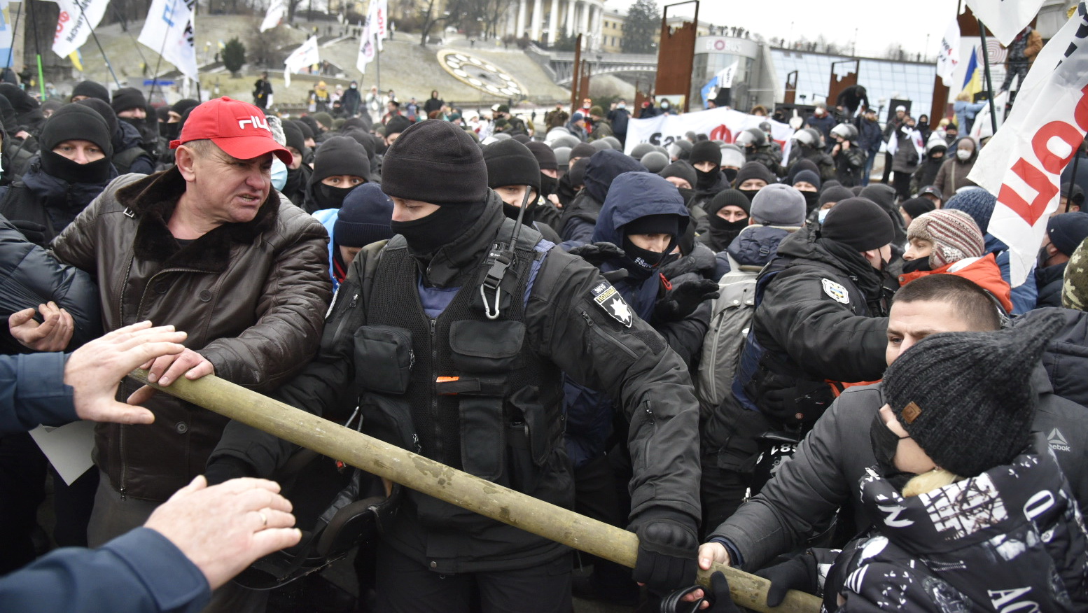 Акции протеста &#171;ФОПовцев&#187;: палатки и столкновения с правоохранителями