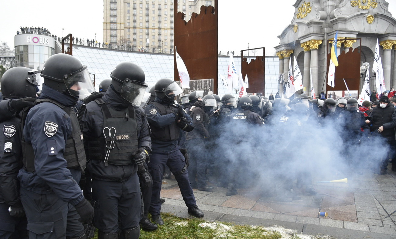 Акции протеста &#171;ФОПовцев&#187;: палатки и столкновения с правоохранителями