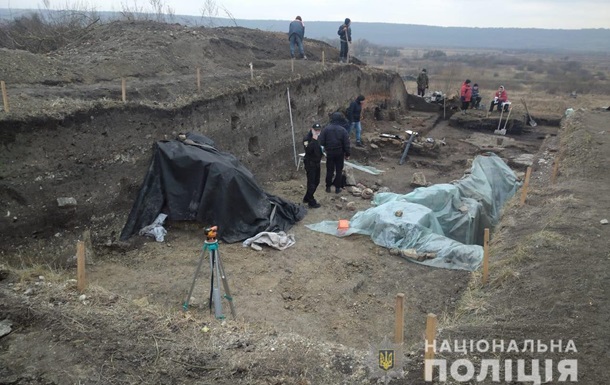 Под Львовом вандалы повредили археологический памятник