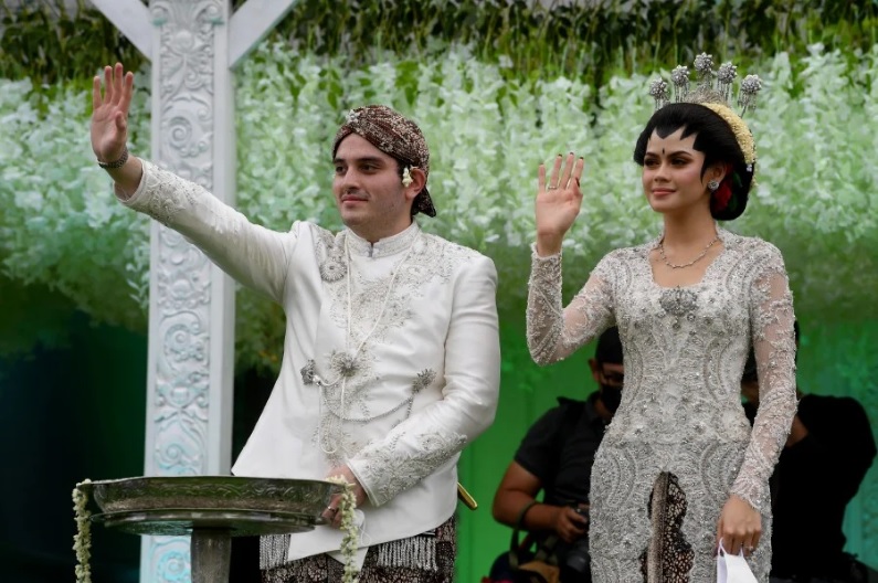 В Малайзии ухитрились устроить свадьбу на десять тысяч человек