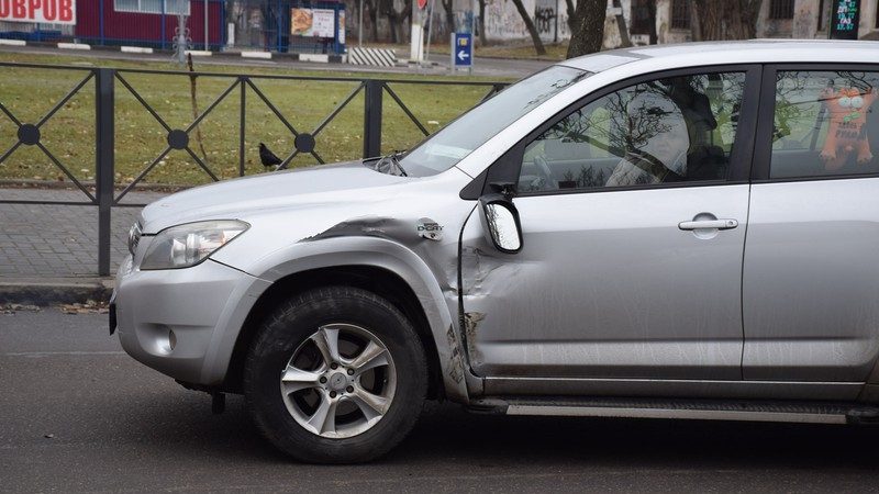 В Николаеве столкнулись Toyota и микроавтобус