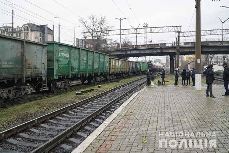 В Тернополе поезд насмерть сбил мужчину