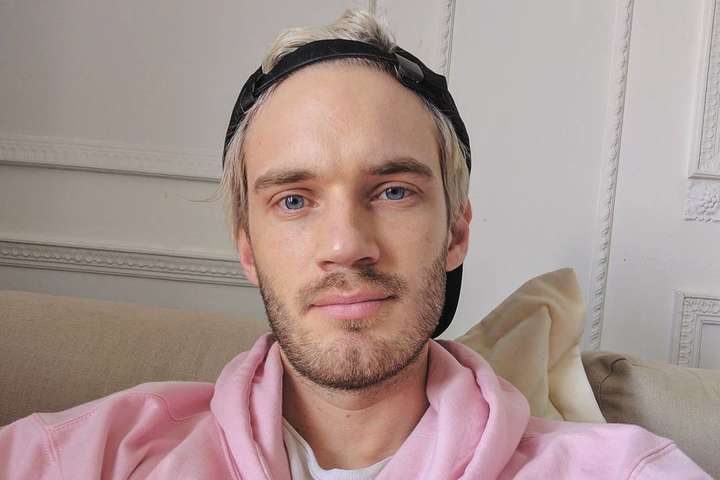 Самым красивым мужчиной планеты стал шведский блогер