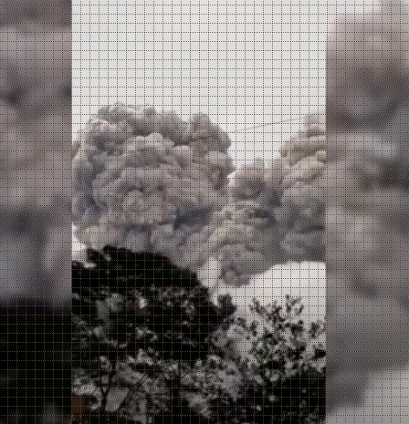 В Индонезии вулкан выбросил облако пекла высотой 12,2 км