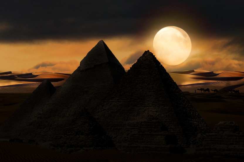 Археологи открыл тайну древней «плавающей» египетской пирамиды
