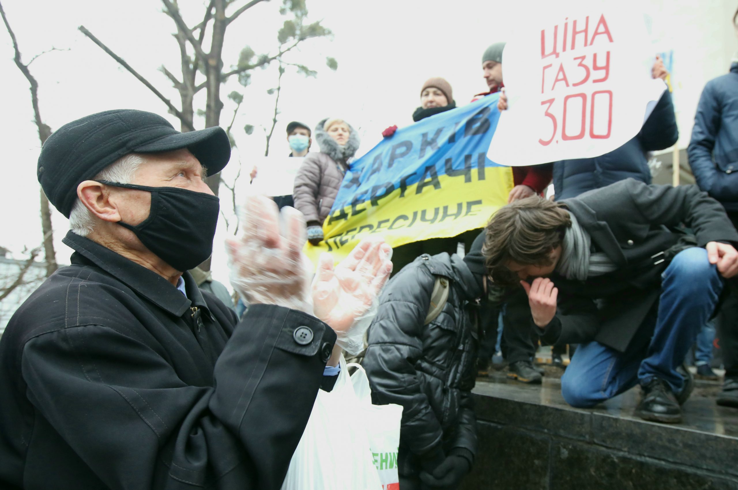 &#171;Поздравь президента платежкой&#187;: в Киеве митинговали против высоких тарифов