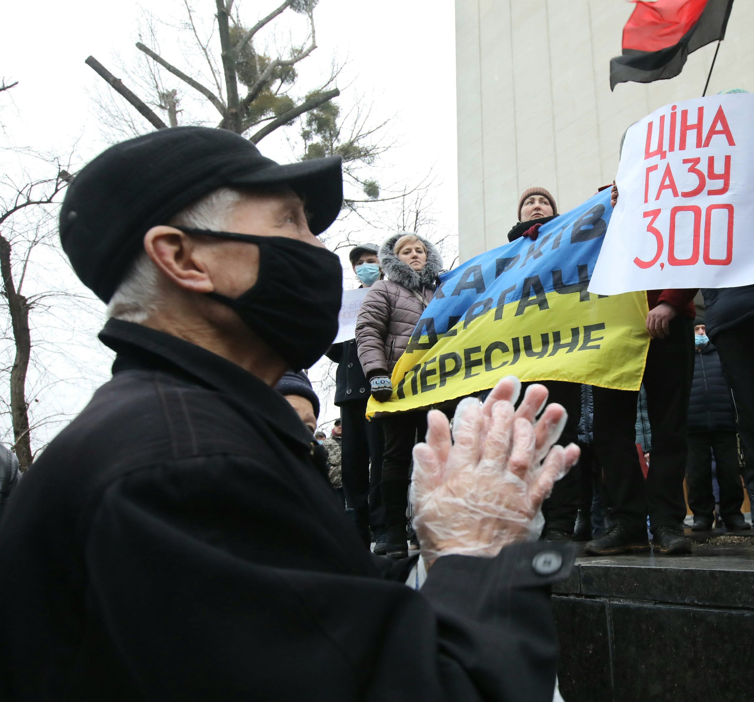 &#171;Поздравь президента платежкой&#187;: в Киеве митинговали против высоких тарифов