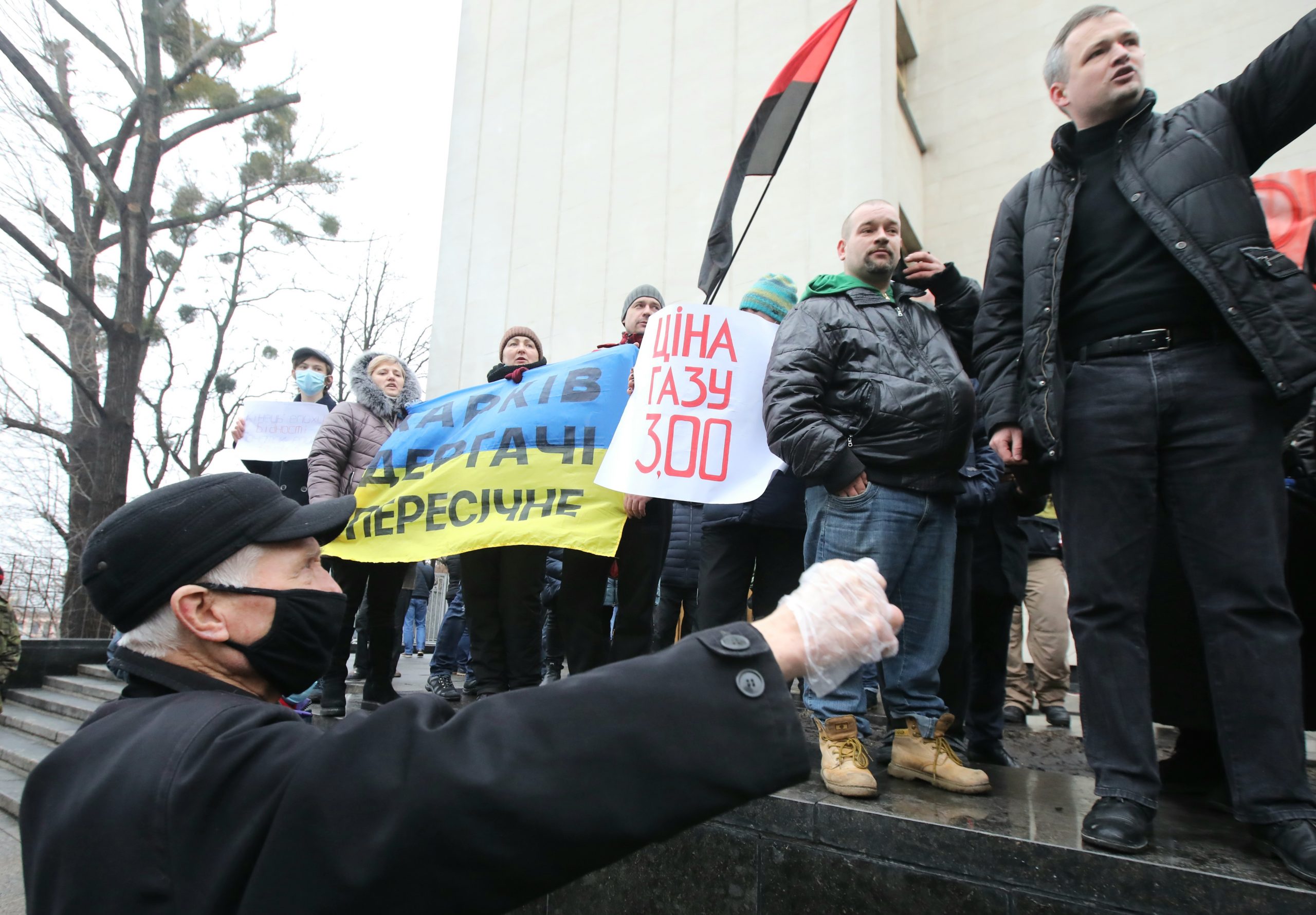 &#171;Поздравь президента платежкой&#187;: в Киеве митинговали против высоких тарифов