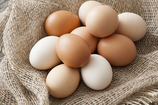Экономист назвал причины подорожания куриных яиц