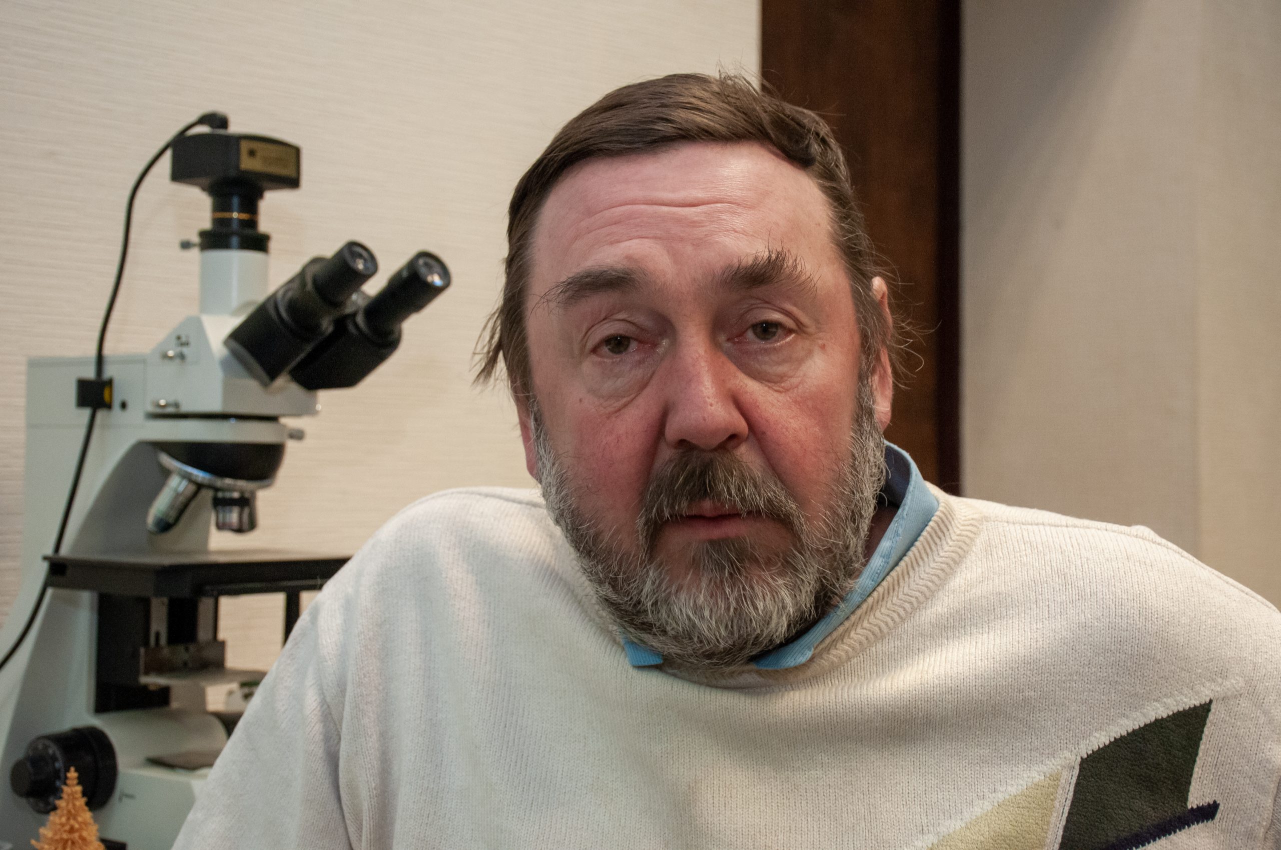 Журналистам показали как конструируют новые модели ионно-плазменных двигателей для искусственных спутников земли