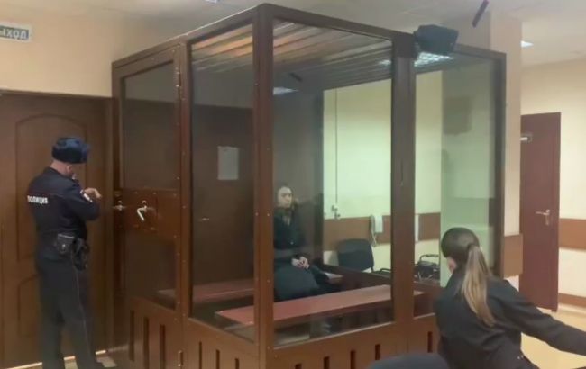 Суд РФ арестовал украинку за нападение на полицейского