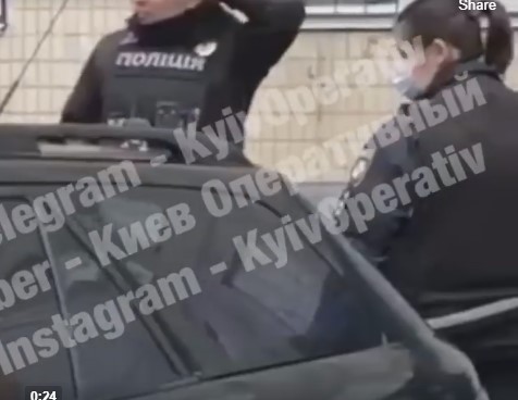 На Троещине в Киеве горе-мать выбросила ребенка из окна