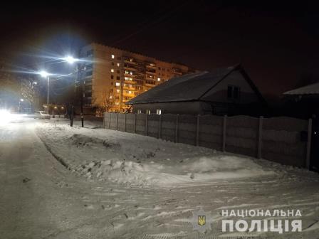 В Харькове домушник напал на хозяев квартиры