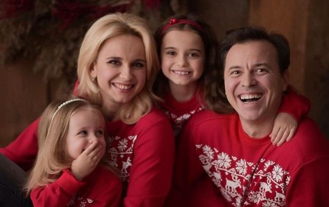 Лилия Ребрик показала трогательное новогоднее фото с семьей