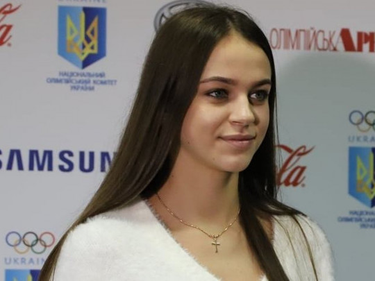 Украинской гимнастке-красавице поставили страшный диагноз
