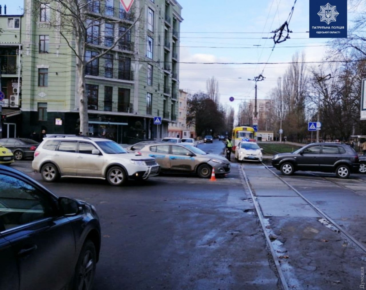 В Одессе пьяный водитель Renault протаранил «семерку»