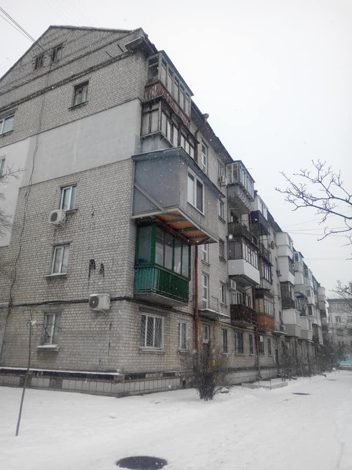 «Хамский» балкон в Киеве неприятно удивил горожан