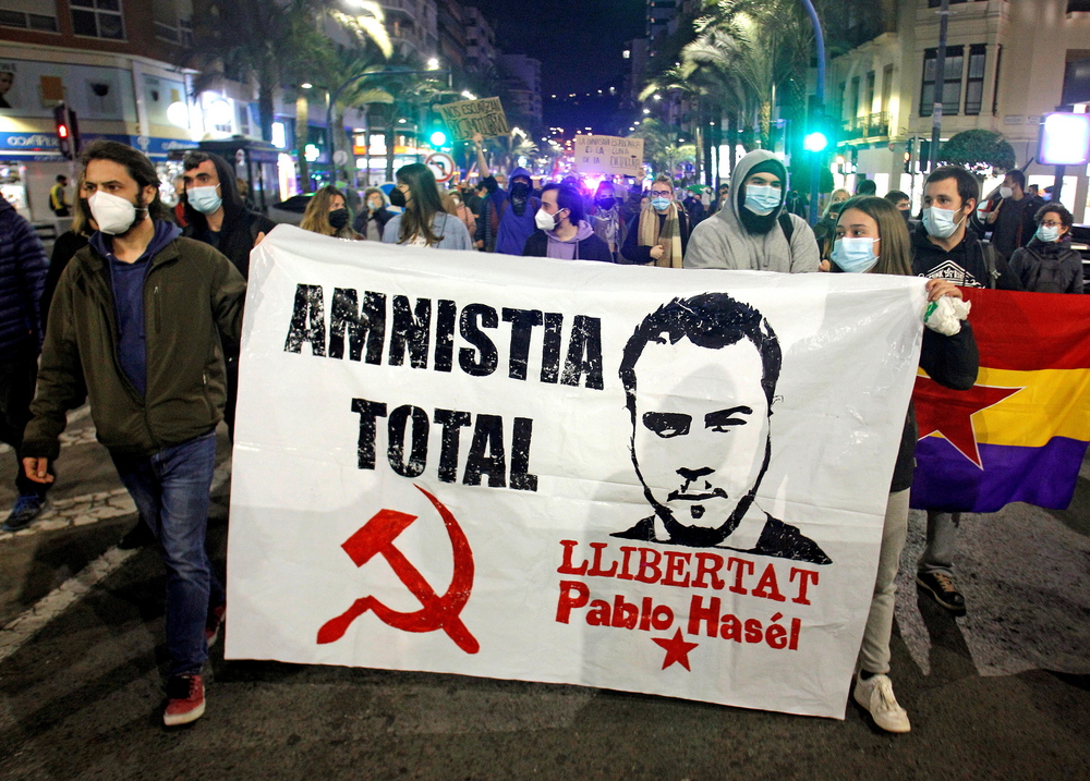 В Барселоне продолжаются протесты против ареста рэпера