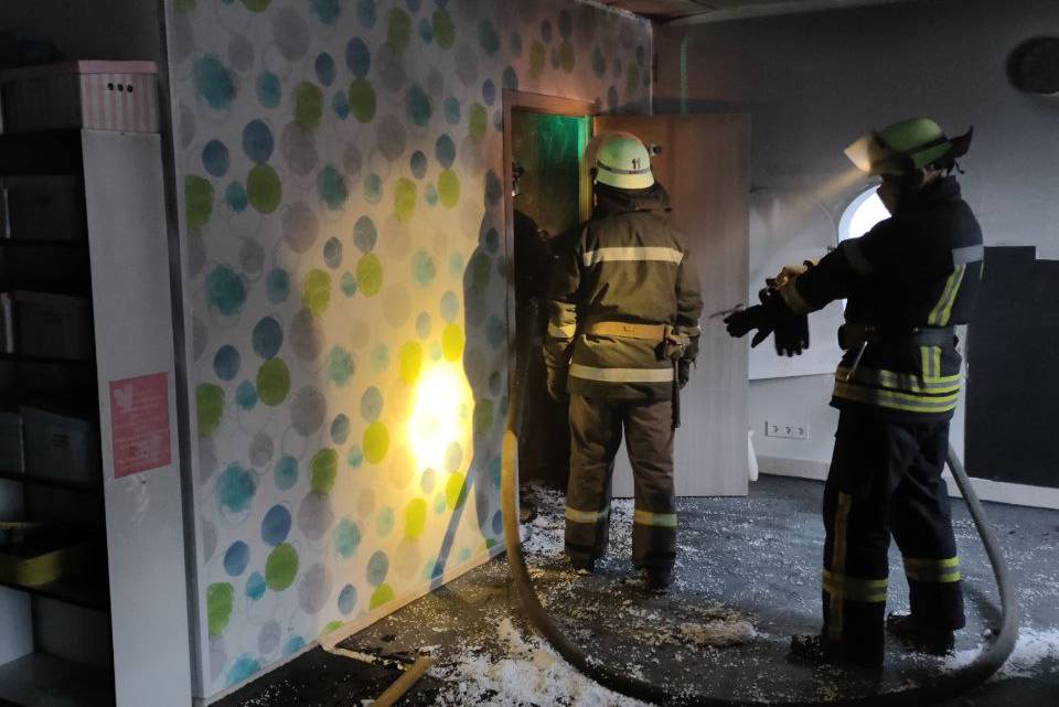 В Харькове произошел пожар в частном детсаду