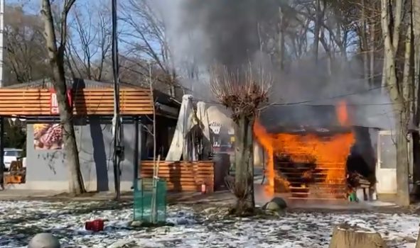 В Ужгороде в кафе произошел пожар, а затем взрыв