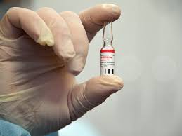 Российскую вакцину от COVID-19 назвали научным прорывом — Bloomberg