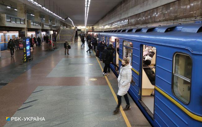 Киевское метро предупредило о возможном закрытии станций