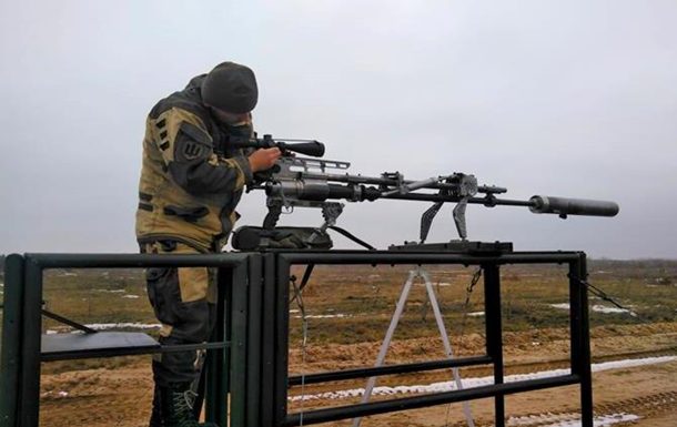 В ВСУ показали новую снайперскую винтовку