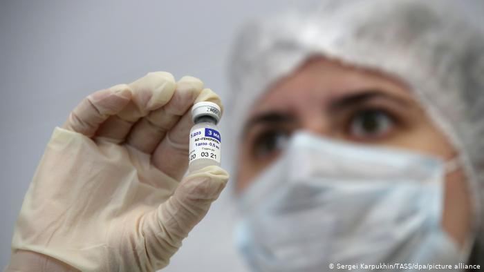 СМИ: в Европе уже продают туры в Россию для вакцинации Sputnik V
