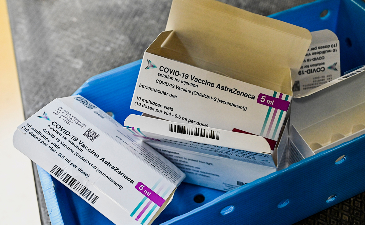 Нет оснований для отказа от вакцин AstraZeneca – Зеленский