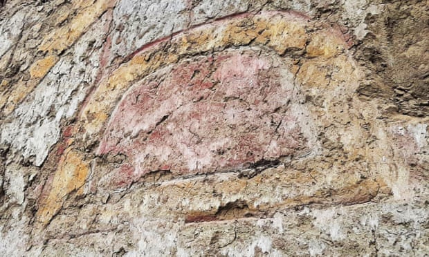 На севере Перу обнаружили древний храм с фреской бога-паука