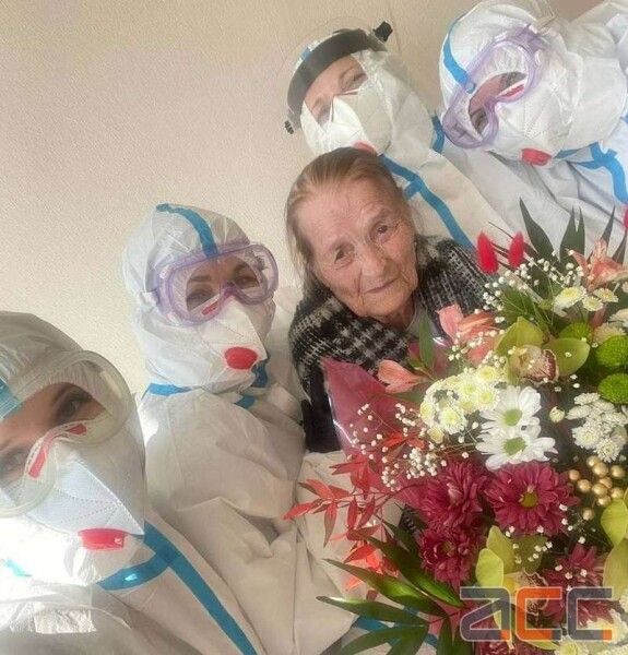 В Черновцах 100-летняя женщина излечилась от COVID-19