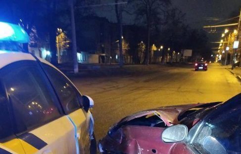 В Днепре произошло ДТП с участием авто патрульных