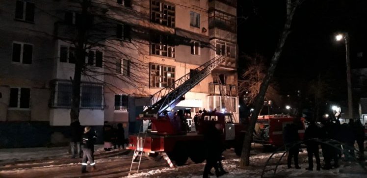 В Кропивницком произошел взрыв в многоэтажке: 2 пострадавших