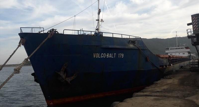 Появился видео со спасением украинских моряков у берегов Румынии